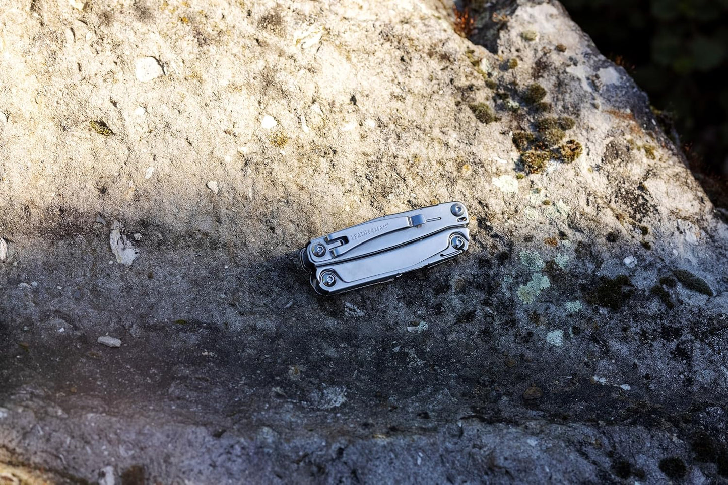 Leatherman, Bolster, Multi-tool 13-in-1 for outdoors, camping, home & work